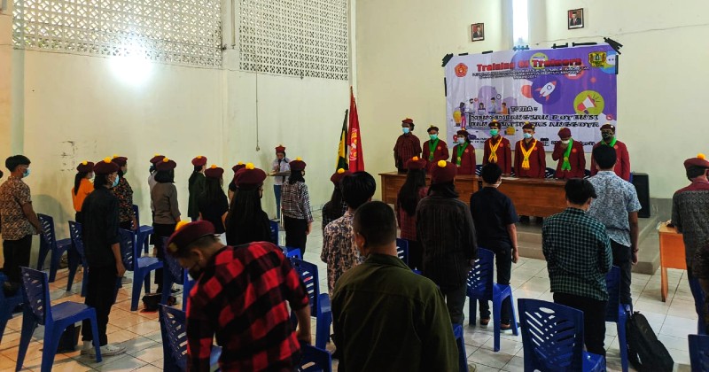 Mengembangkan Potensi dan Kreativitas Anggota, PMKRI Makassar Gelar Kegiatan TOT