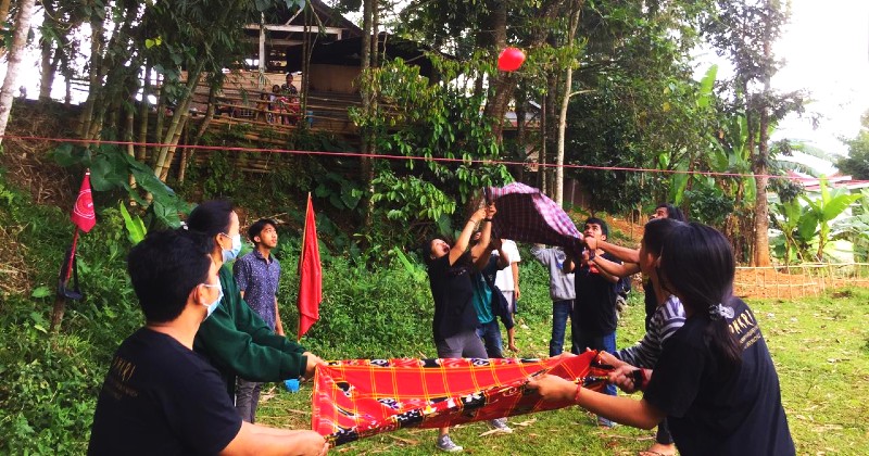 Rayakan HUT RI, PMKRI Toraja Gelar Perlombaan di Lapangan STM Rantelemo